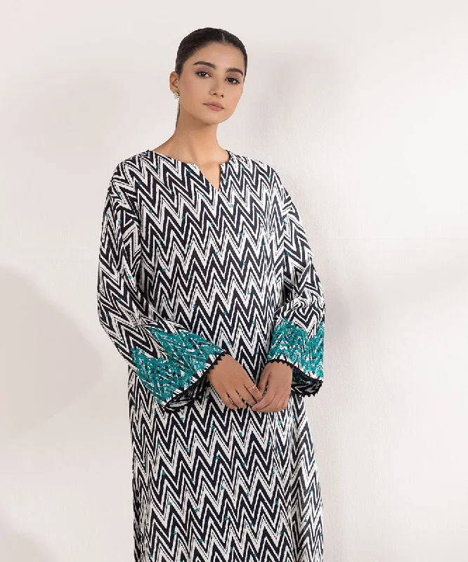 Embroidered Khaddar Shirt-- Collared Crew Neck Turtle Neck