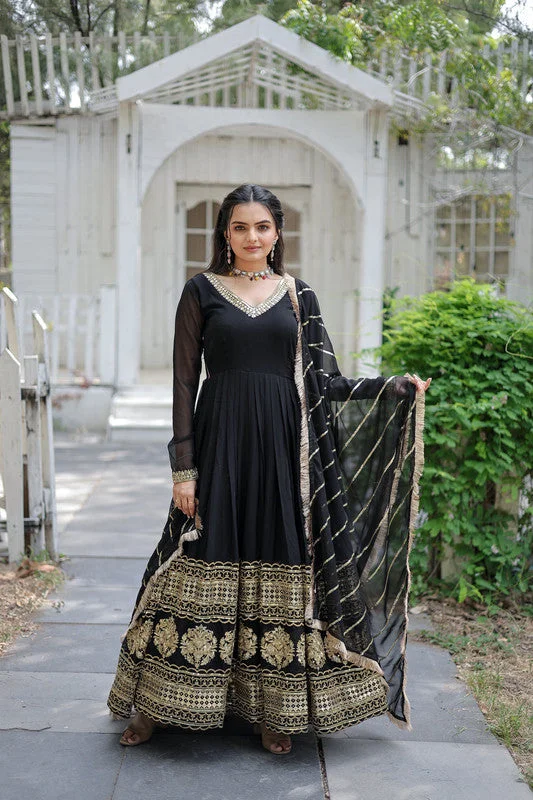 Jyoti Fashion Women's Black Faux Blooming Sequins Embroidery Anarkali Dress with Dupatta Elegant Long Evening Jyoti Fashion Women's Black Faux Blooming Sequins Embroidery Anarkali Dress with Dupatta Elegant Long Evening