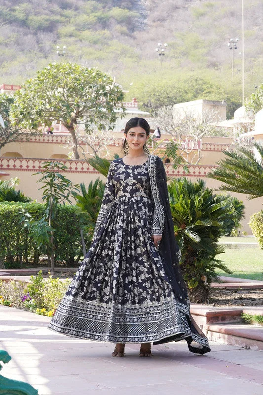 Jyoti Fashion Women's Black Viscose Jacquard with Sequins Embroidered Anarkali Dress with Dupatta Tunics Party sparkling Jyoti Fashion Women's Black Viscose Jacquard with Sequins Embroidered Anarkali Dress with Dupatta Tunics Party sparkling