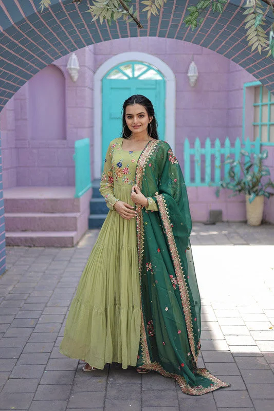 Jyoti Fashion Women's Pista Faux Georgette Thread Embroidery Anarkali Dress with Dupatta Boat Neckline Classic Jyoti Fashion Women's Pista Faux Georgette Thread Embroidery Anarkali Dress with Dupatta Boat Neckline Classic