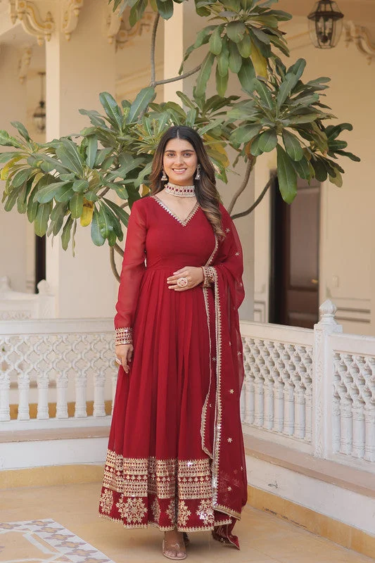 Jyoti Fashion Women's Maroon Faux Blooming Sequins Embroidered Partywear Anarkali Dress with Dupatta Tunics Long Elegant Jyoti Fashion Women's Maroon Faux Blooming Sequins Embroidered Partywear Anarkali Dress with Dupatta Tunics Long Elegant