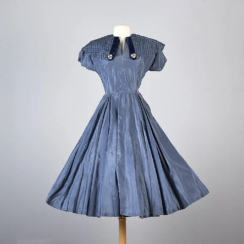 1950s Blue Taffeta Party Dress with Velvet Details Tunics Winter warm