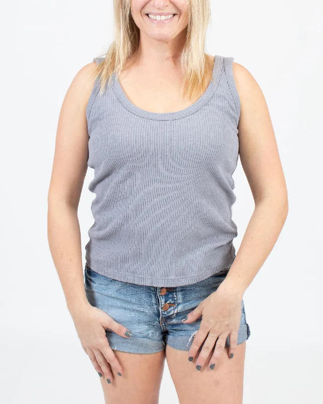 Ribbed Tank low neck tank