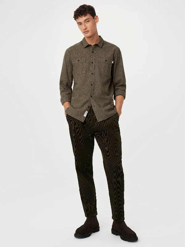 The Jamie Tapered Corduroy Pant in Dark Taupe Fashionable Sporty Pants