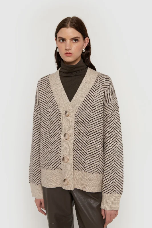 HERRINGBONE CARDIGAN Solid Print Embellished