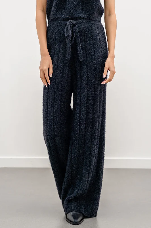 PLUSH ANGEL PANTS Chic Faux Leather Pants