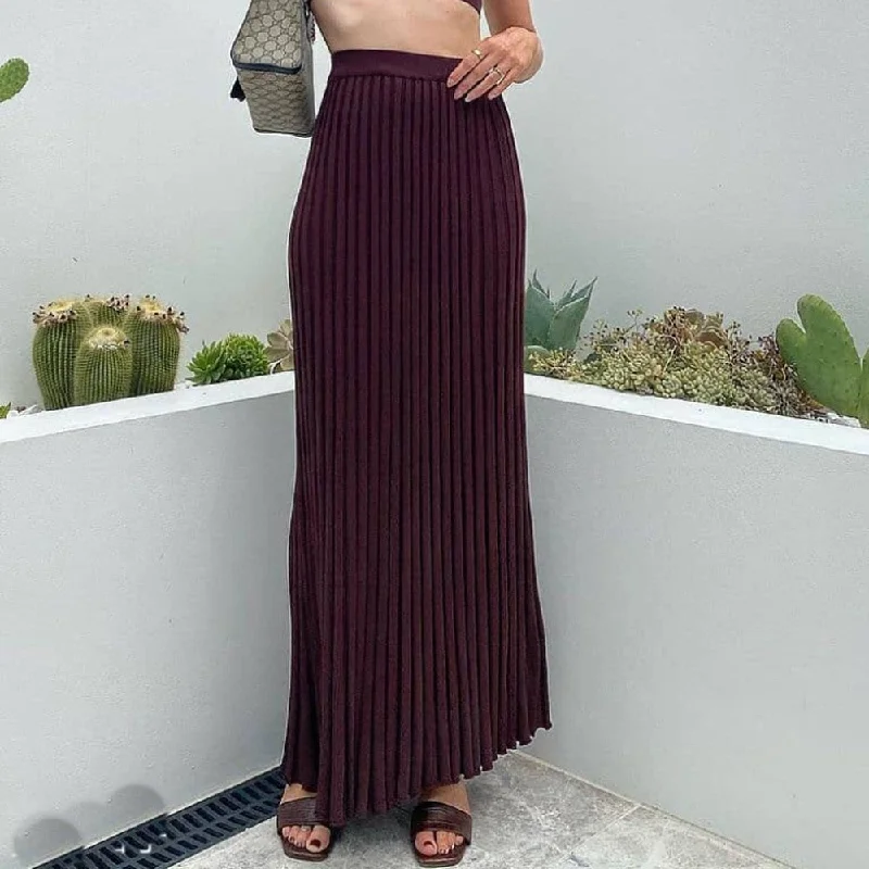Brown skirt